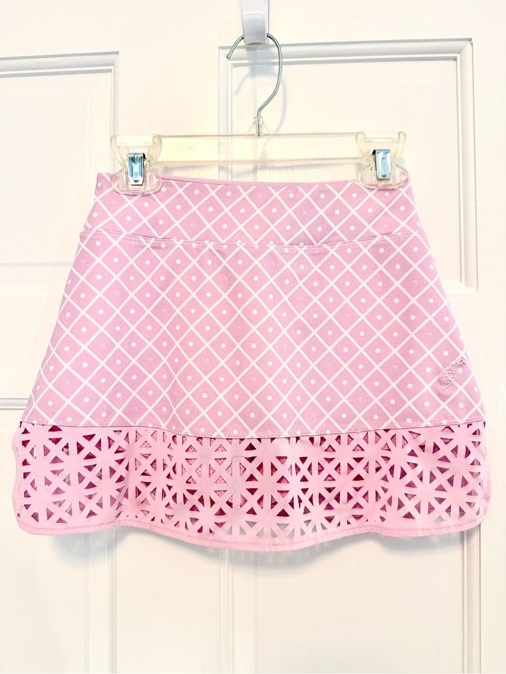 Sweet Pink and white Turtle & Tees golf or tennis skirt. Girls Small.